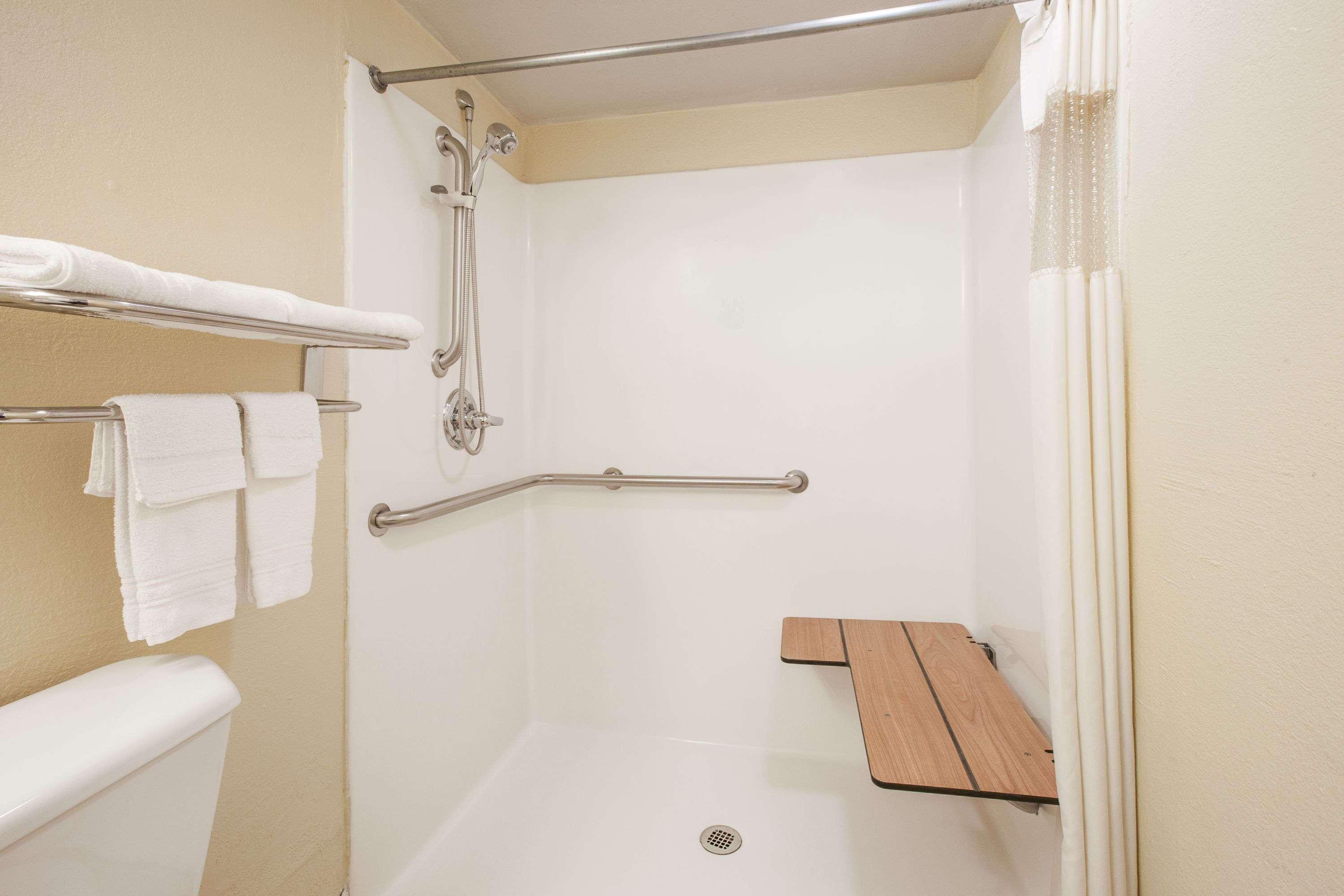 Days Inn By Wyndham Okemah Exterior foto